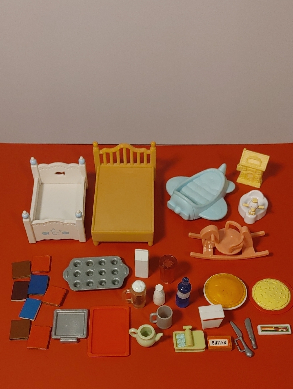 Calico Critters Cottage Accessories, 32 Pieces